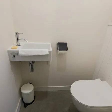 Belle Maison Pour Un Sejour A 10 Personnes Au Coeur De L'ile De Re 度假居