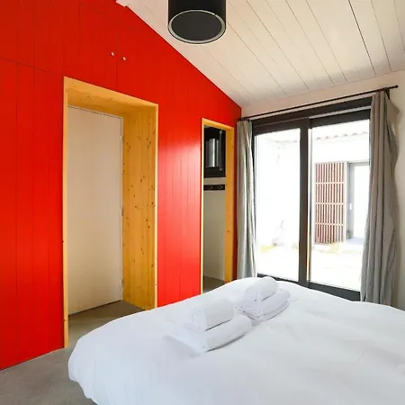Belle Maison Pour Un Sejour A 10 Personnes Au Coeur De L'ile De Re 度假居 *